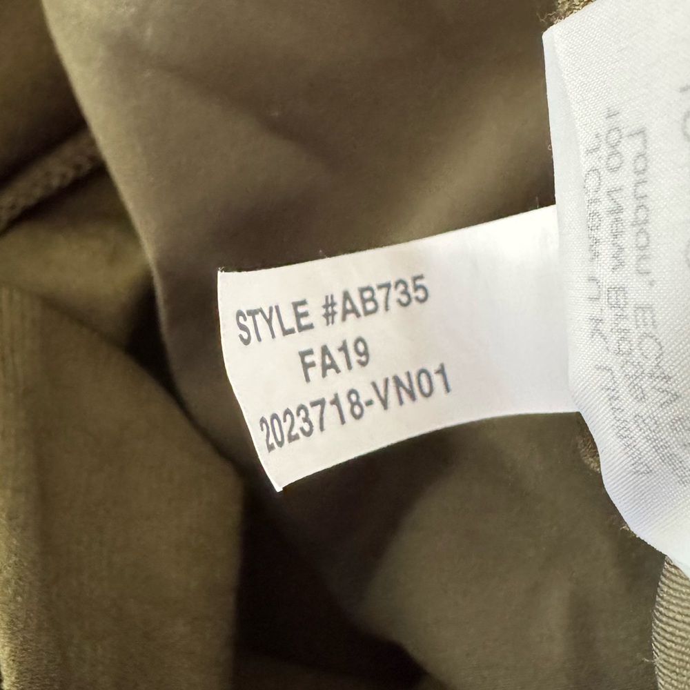 Madewell Olive Green Cropped Pants - Picture 7 of 8